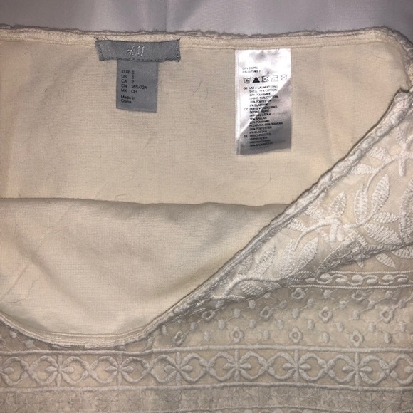 H&M Cream Skirt - Picture 4 of 4